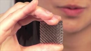 Metallic microlattice