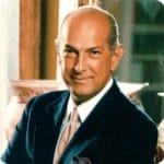 Key facts about Oscar De La Renta