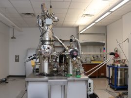 Scanning tunneling microscope