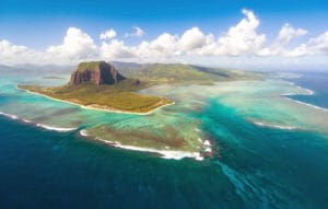 Scientists confirm existence of lost continent lies under Indian Ocean