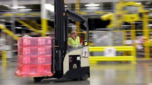 Amazon makes entry in UAE by acquiring Souq.com