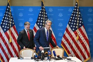 US, China agree to pursue 100-day plan for reducing trade deficit