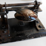 What is the history of hole punch?