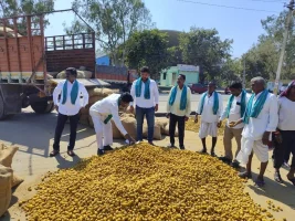 BJP assures farmers of Nizamabad to establish Turmeric Board in Nizamabad