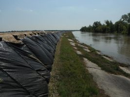 Missouri keeps flooding: Poor levee system