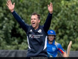 Scotland all-rounder Con de Lange passed away