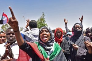 Sudan: Protestors warn of threats from remains of Bashir regime