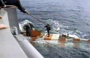 Fire in Russian Submarine kills 14