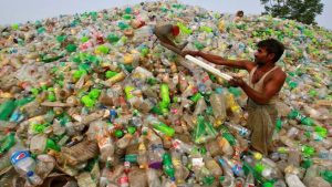 India produces 25,000 tonnes of plastic waste everyday
