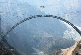 Indian Railways completes the arch bottom of Chenab bridge