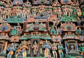 आदिकुम्भेश्वर मंदिर की मूर्तिकला