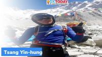Hong Kong woman breaks record for fastest ascent of Everest