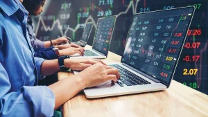भारत का बाजार पूंजीकरण (market capitalization) विश्व में पांचवें स्थान पर पहुंचा