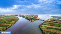 Shipwreck on Blue Nile