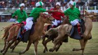 122-Foot-Tall Polo Player Statue Unveiled in Manipur