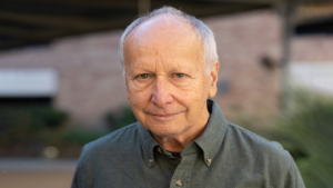 गणितज्ञ लुइस कैफरेली (Luis Caffarelli) ने 2023 एबेल पुरस्कार (Abel Prize) जीता