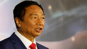 फॉक्सकॉन के संस्थापक टेरी गौ (Terry Gou) ने ताइवान में राष्ट्रपति का चुनाव लड़ने की घोषणा की