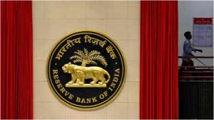 RBI Conducts $5 Billion Dollar-Rupee Swap Auction