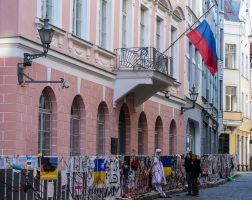 Estonia Bans Non-EU Citizens from Local Elections