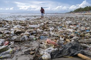 Global Plastic Ban Could Save Trillions by 2040