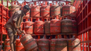 उज्ज्वला योजना के तहत 25 लाख अतिरिक्त LPG कनेक्शन स्वीकृत: कुल लाभार्थी अब 10.58 करोड़