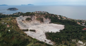 AI Reveals Hidden Faults at Campi Flegrei Volcano