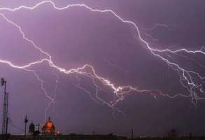 प्राकृतिक आपदाओं से भारत में 2023 में 6,444 लोगों की मौत, सबसे ज्यादा बिजली गिरने से