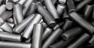 India to Triple Rare Earth Magnet Incentives to $788 Million
