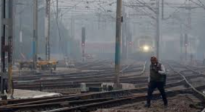 Why Winter Fog Brings India’s Trains and Flights to a Crawl — and How Technology Tries to Cope