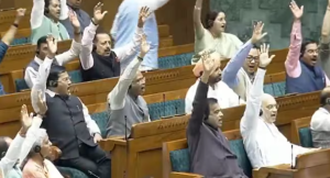 लोकसभा में स्पीकर के खिलाफ अविश्वास प्रस्ताव खारिज