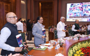 ऑनलाइन अपराधों के खिलाफ राष्ट्रीय संवाद: महिलाओं और बच्चों की सुरक्षा पर जोर