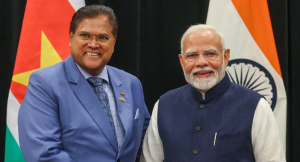 सुरिनाम के पूर्व राष्ट्रपति संतोखी के निधन पर वैश्विक शोक