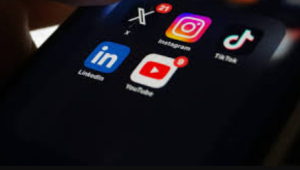 Turkey Tightens Social Media Access for Children