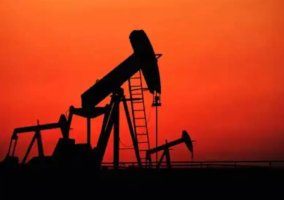 Government Cuts Royalty Rates for Oil and Gas Production