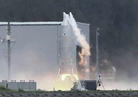 Japan Tests Experimental Reusable Rocket RV-X