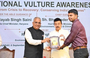 पंचकूला में गिद्ध संरक्षण पर राष्ट्रीय मंथन, संकट से पुनरुद्धार की दिशा