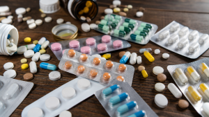 Important Antibiotics and Antibacterial Drug Combinations