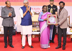 राष्ट्रीय कला प्रदर्शनी में भारतीय कलाकारों की रचनात्मकता को सम्मान